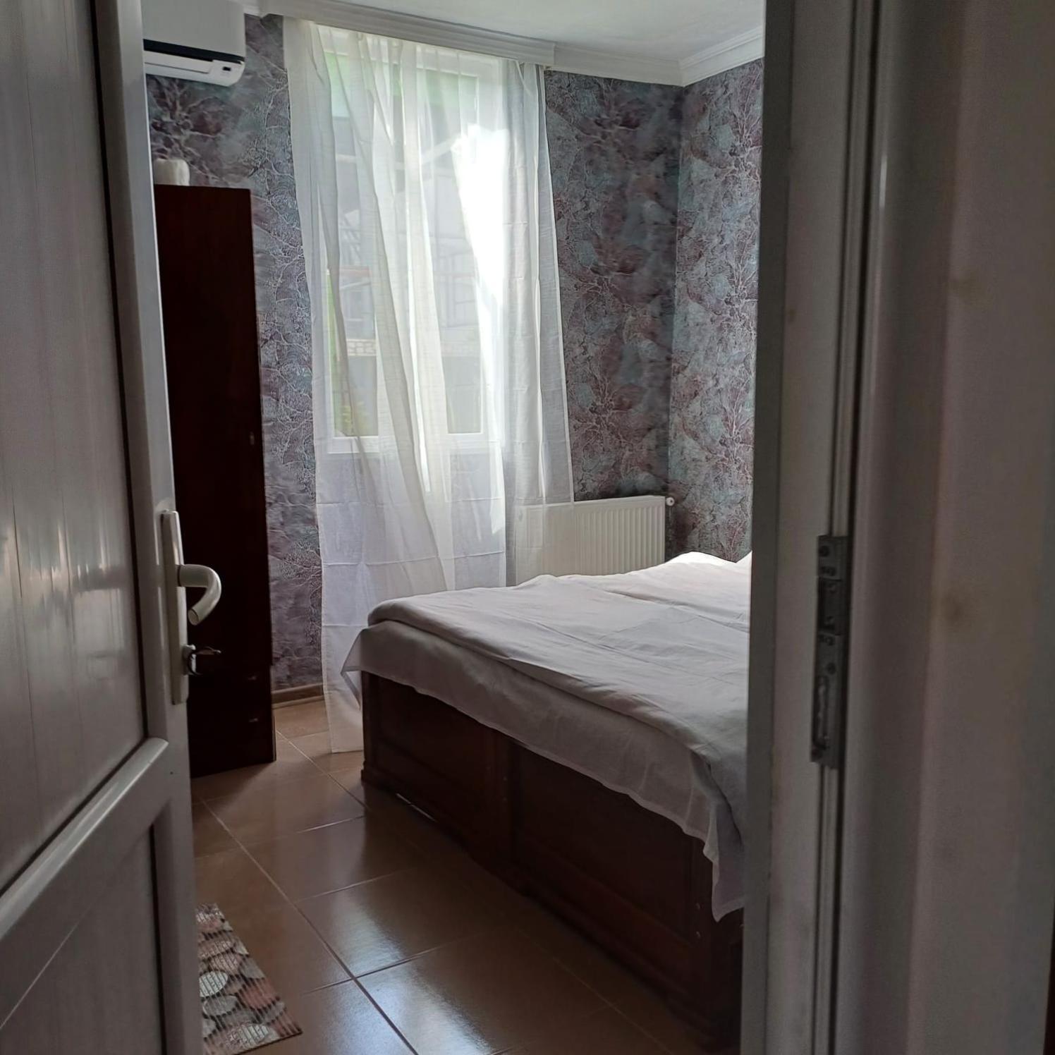 White Guest House Batumi Habitación foto