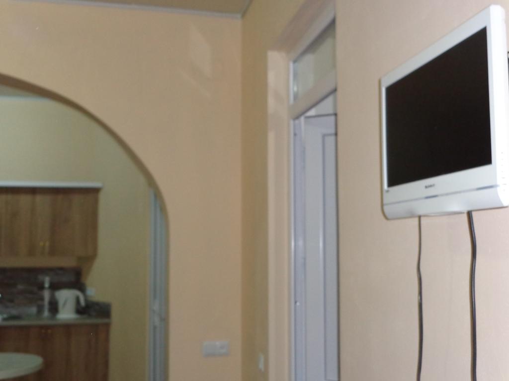 White Guest House Batumi Exterior foto